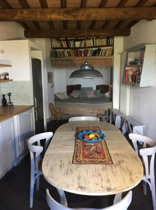 Zauber Im Turm - In Einem Der Schoensten Doerfer Montemerano Exterior foto